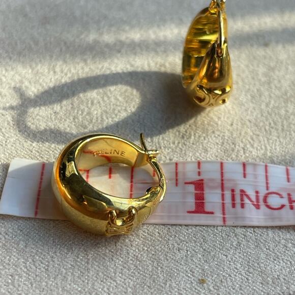 Celine gold small hoop earring - Picture 3 of 5